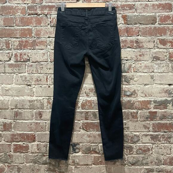 Mother The Looker Ankle Fray Jeans in Guilty As Sin Size 27 - Picture 12 of 12